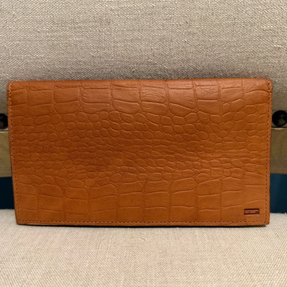 Hartmann Vintage Croc-Embossed Tan Leather Bifold Wallet